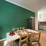 Appartement Giusti Flat - Next To Cimitero Monumentale Castello Sforzesco Milaan
